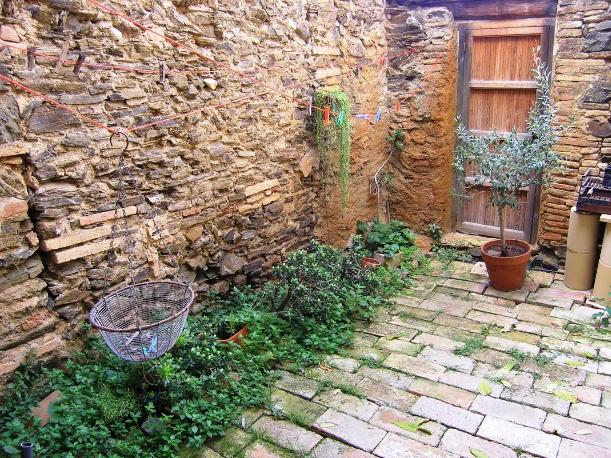 Cal Joanet, Acollidora Caseta A Gratallops Exterior photo
